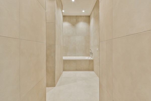 Medium property photo - Moreelsestraat 1A, 1071 BJ Amsterdam